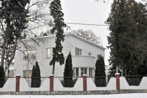 Президентську резиденцію у Львові виставили на аукціон