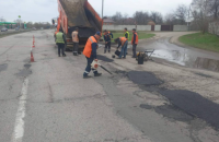 Уряд виділяє 700 млн грн на ремонт доріг у трьох областях