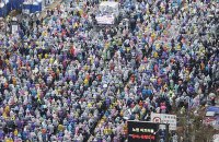У Сеулі прихильники експрезидента Юна протестували проти рішення Конституційного суду про усунення від влади