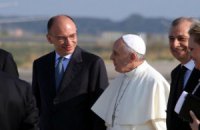 Папа Франциск отправился в свой первый зарубежный визит