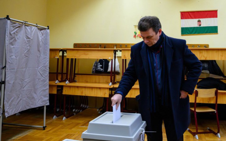 В Угорщині стартували парламентські вибори