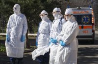 «Нам страшно так само, як і вам»: українські медики проти коронавірусу