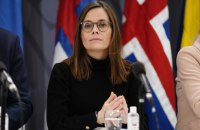 Ісландія обирає президента, у фаворитах є три кандидатки