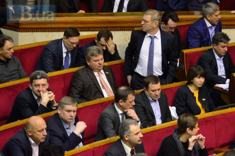 Вихід із політичної кризи залежить від позиції Петра Порошенка, - "Народний фронт"