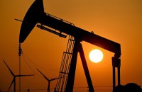 Ціни на нафту різко зросли через атаку Ізраїлю на Іран