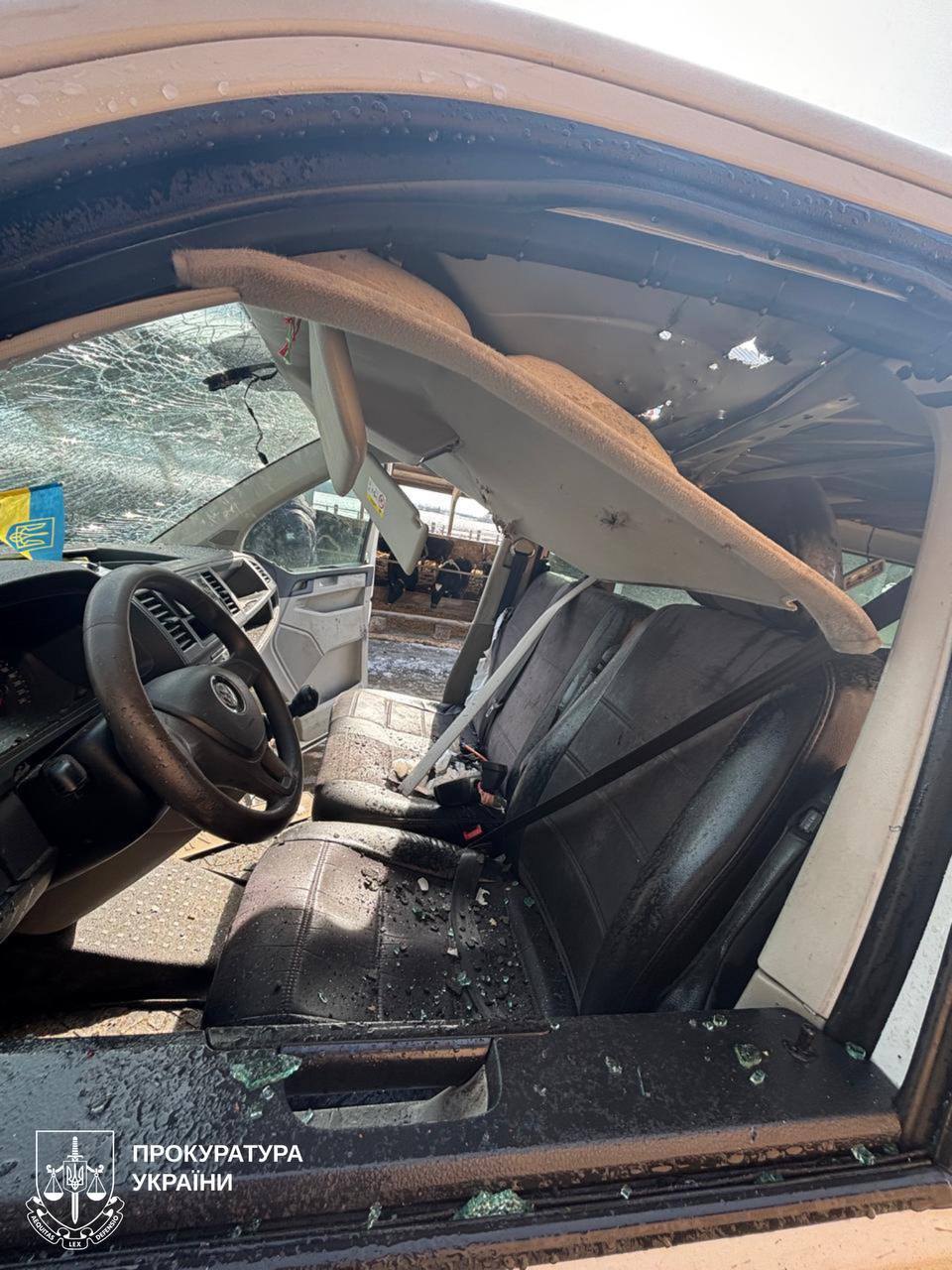 Пошкоджене росіянами авто 