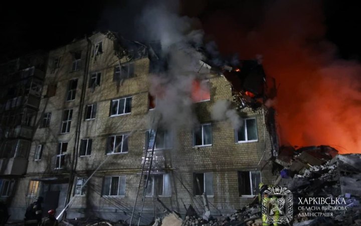 У Харкові російська балістика влучила у житловий будинок (оновлено)