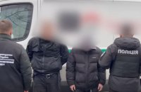 На Закарпатті затримали інкасаторів, які везли чоловіка до кордону з Угорщиною