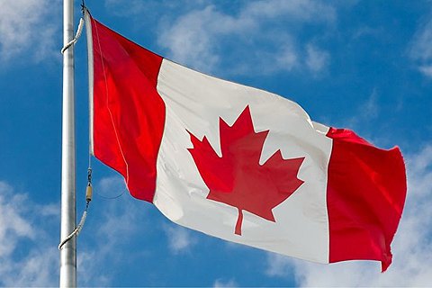 Парламент Канады утвердил гендерно нейтральный текст гимна