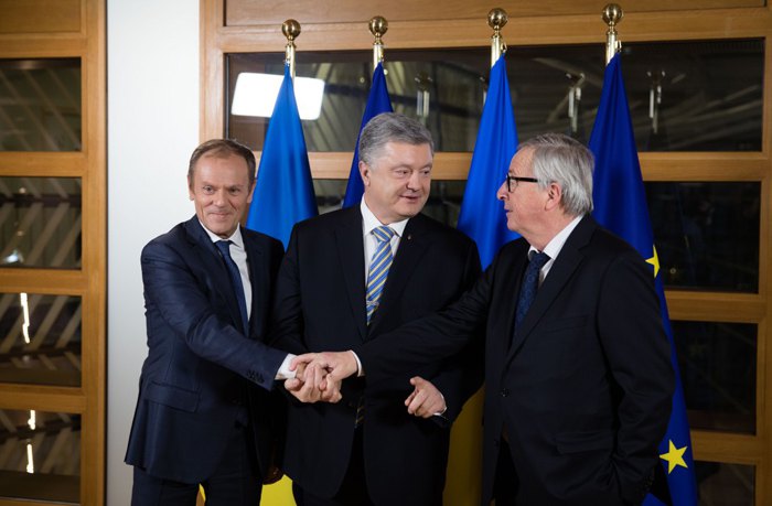 Голова Європейської Ради Дональд Туск , президент України Петро Порошенко та Президент Європейської
комісії Жан-Клод Юнкер під час Саміту Україна-ЄС у Брюсселі, 20 березня, 2019.