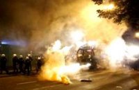 Уличные беспорядки докатились до Германии 