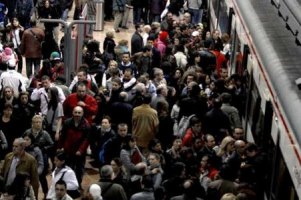 Число безработных в Испании достигает новых высот