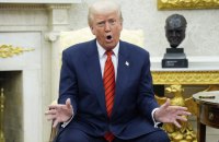 Трамп заявив, що серйозно розглядає вихід США з НАТО. Він назвав Альянс «паперовим тигром»