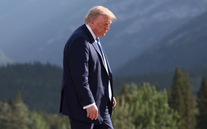 Трамп тимчасово відступає від мирних переговорів між Росією та Україною 