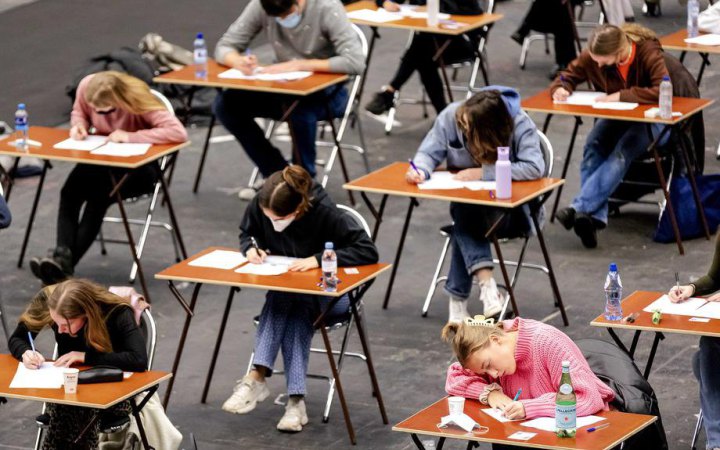 ​В Україну вчасно не повернулися до 17% студентів, які виїхали за програмою обміну