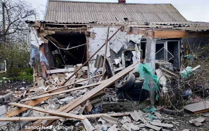 Росіяни упродовж доби завдали 389 ударів по Запорізькій області, поранено чоловіка