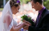 У Швеції хочуть заборонити брати шлюб до 18 років