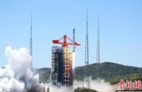 Китай успішно запустив у космос ракету, яка може вивести на орбіту супутники різних розмірів