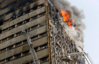 В Тегеране обрушилось 17-этажное здание