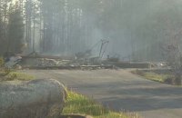 Через лісову пожежу в Канаді евакуюють місцевих мешканців