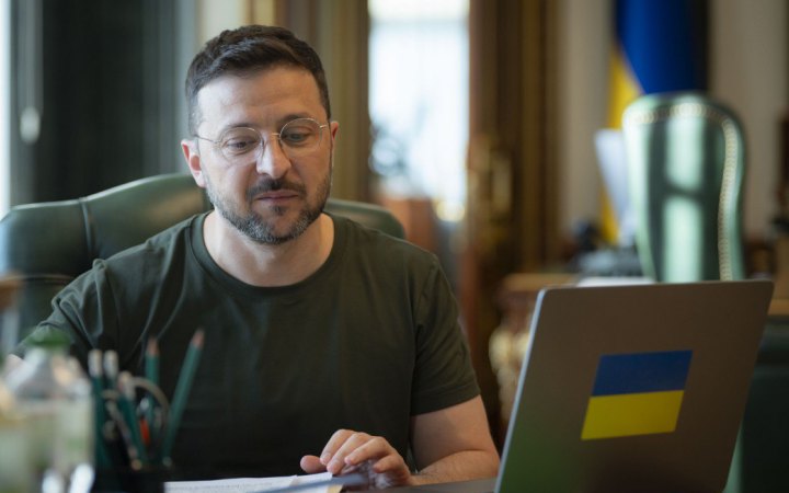 Володимир Зеленський провів розмову з президентом Еквадору