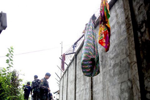 З філіппінської в'язниці втекли близько 160 арештантів