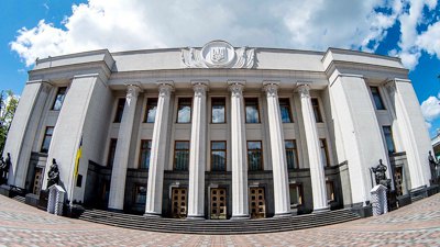 Повоєнний парламент: яка виборча система потрібна Україні