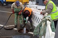 У двох районах Києва через аварію можливе зниження тиску води