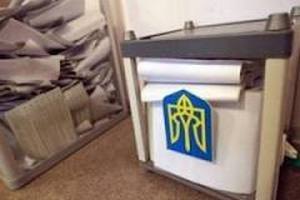 В Одесі студенти голосують просто в халатах