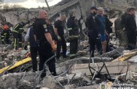 На Харківщині оголосили триденну жалобу за загиблими внаслідок ракетного удару росіян по селу Гроза