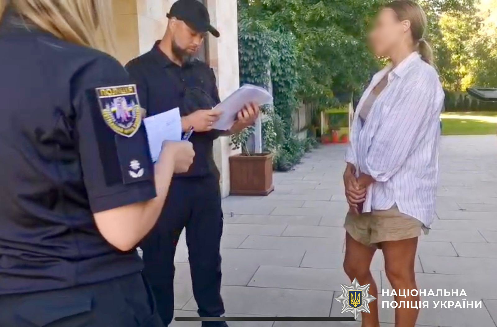 Одна із підозрюваних у справі