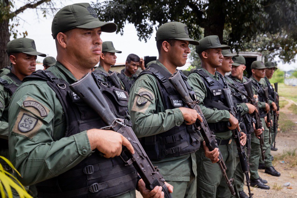 Бійці національної гвардії Венесуели