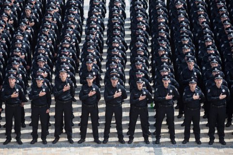 354 работника полиции стали фигурантами уголовных дел за последний год