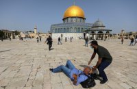 В результате столкновений в Иерусалиме пострадали более 200 палестинских протестующих