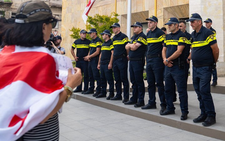 У Тбілісі відбувся мітинг під гаслом "Війну розпочала Росія"