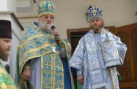 Луганский священник запретил евроинтеграторам молиться в его храме