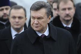 Януковича тревожит страшный призрак фашизма 