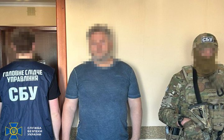 Депутат Волинської облради забезпечував ухилянтів підробленими документами для виїзду за кордон