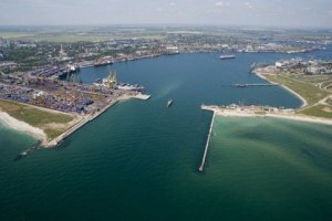 Депутати пішли в КС з законом про морські порти