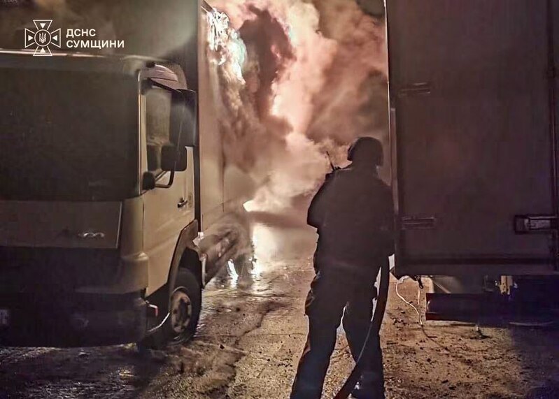 Наслідки обстрілу росіянами Ковпаківського району Сум