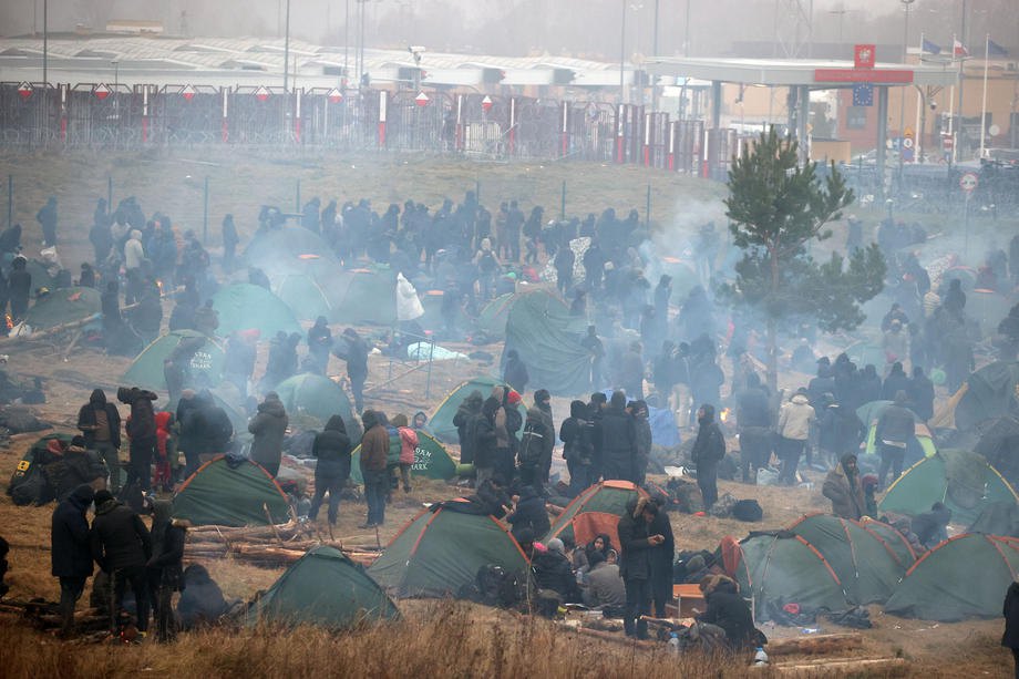 Табір мігрантів на білорусько-польському кордоні біля пункту пропуску Брузги-Кузниця, Гродненська область, Білорусь, 17
листопада 2021 р.