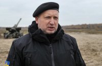 Турчинов пригрозил наступлением на Донбассе