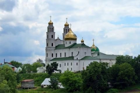 Из-за вспышки COVID-19 в монастыре УПЦ МП в Хмельницкой области запретили посещать храмы