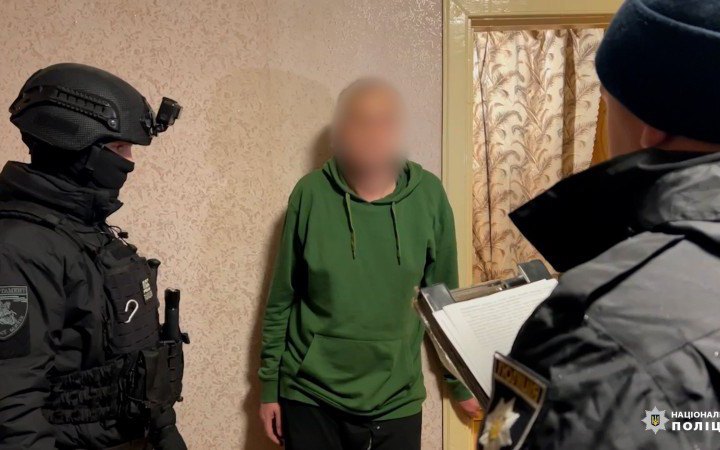 Правоохоронці викрили шахраїв, які ошукували українців за популярною схемою