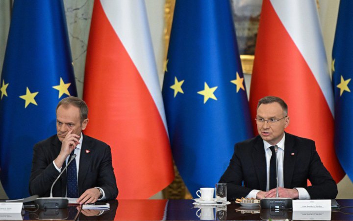Туск розкритикував Дуду через заяву про польське головування в ЄС 