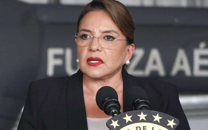 Президентка Гондурасу оголосила вибори “недійсними” після “втручання” Трампа