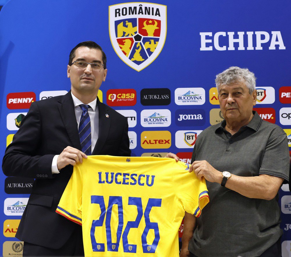 Презентація Мірчі Луческу на посаді тренера збірної Румунії