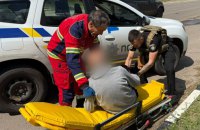 Поліцейські евакуювали пораненого цивільного на Харківщині