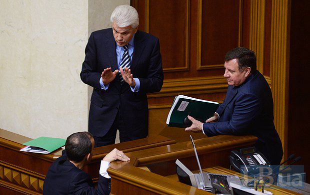 В качестве кого Литвин войдет в новый парламент - еще вопрос