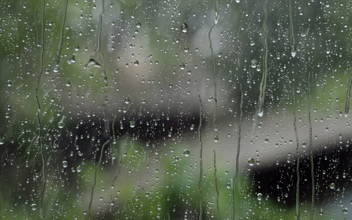 Синоптики попередили про сильні дощі на Київщині